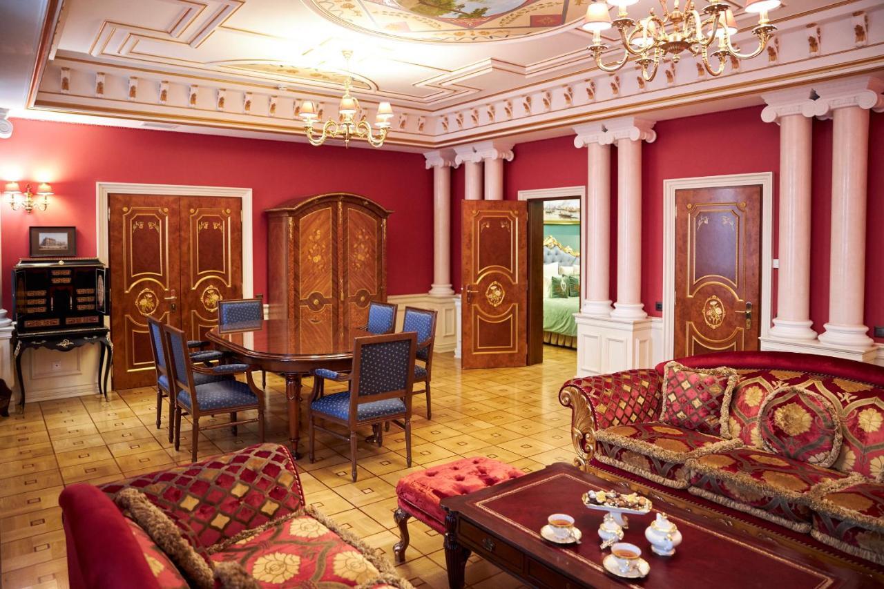 特兹尼广场酒店 聖彼得堡 客房 照片